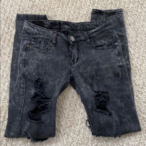 MACHINE ripped acid wash jeggings!! 🖤🤘🏼